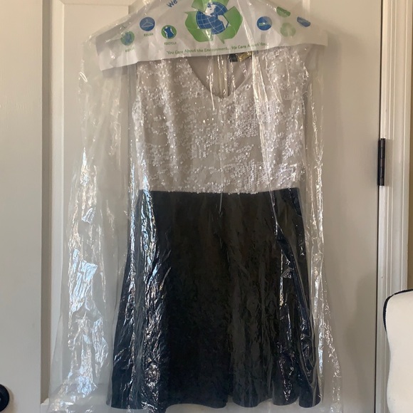 Windsor | Sequin Dress | Large - Picture 4 of 9